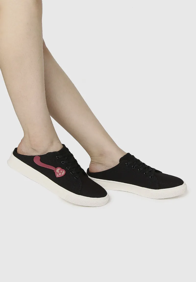 Barbie Bold Babe Rounded Toe Sneakers (Black)