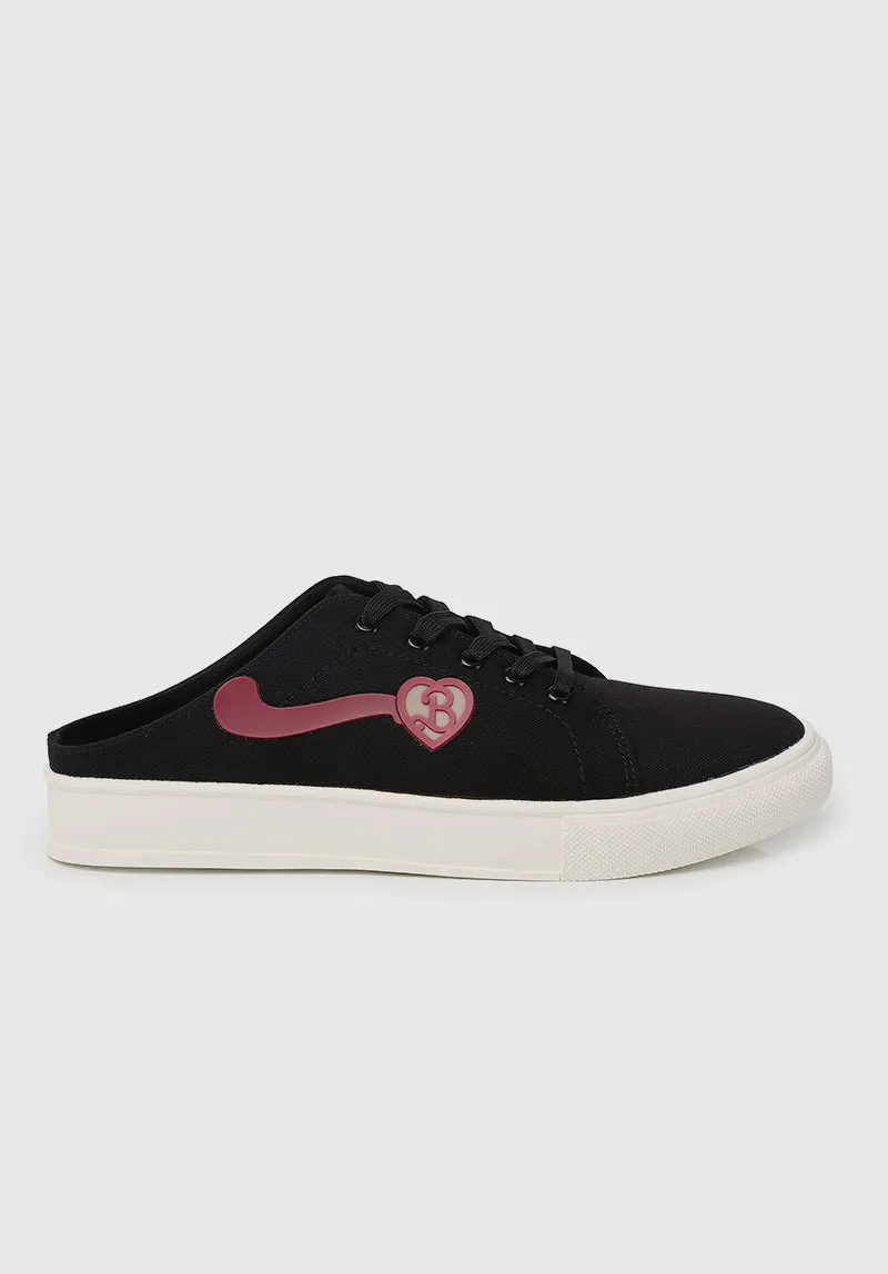 Barbie Bold Babe Rounded Toe Sneakers (Black)