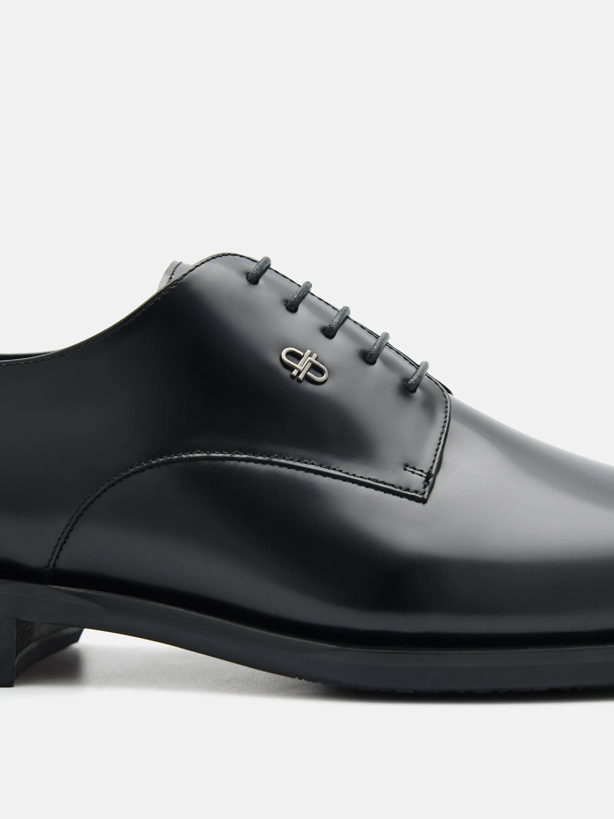 Boxed Leather Derby Shoes