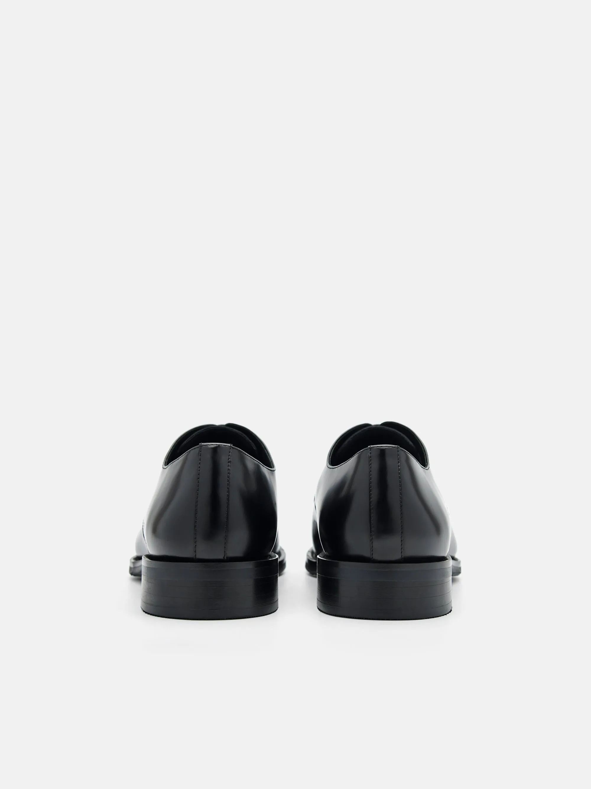 Boxed Leather Derby Shoes