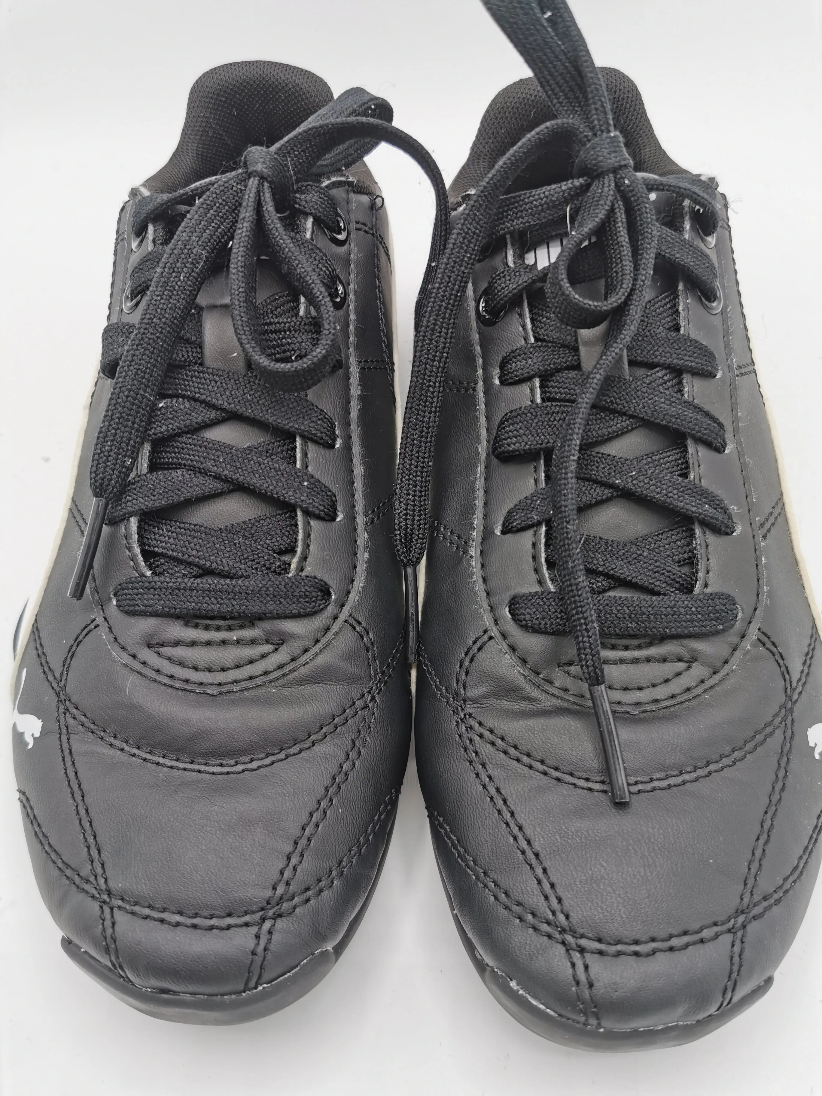 BOY SIZE 4.5 YOUTH - PUMA, Tune Cat Sneakers EUC B2