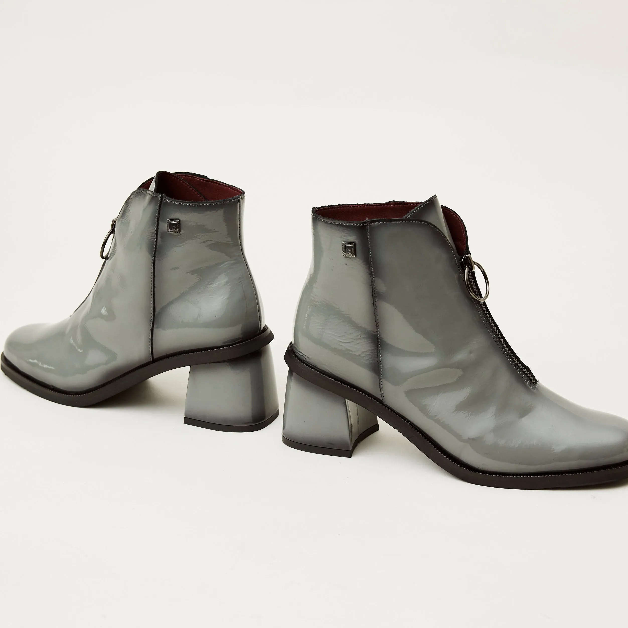 Jose Saenz Grey Patent Leather Ankle Boots