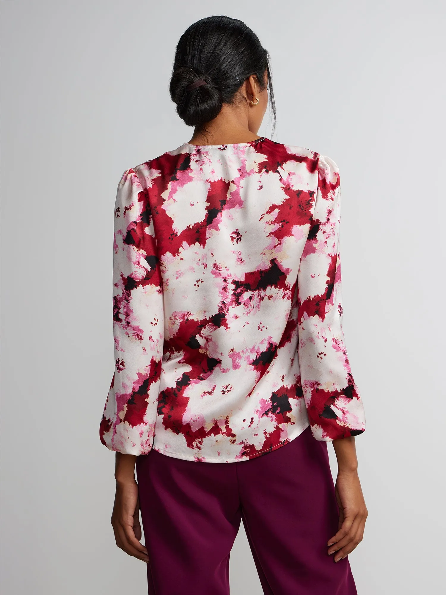 Long Sleeve V Neck Abstract Print Blouse