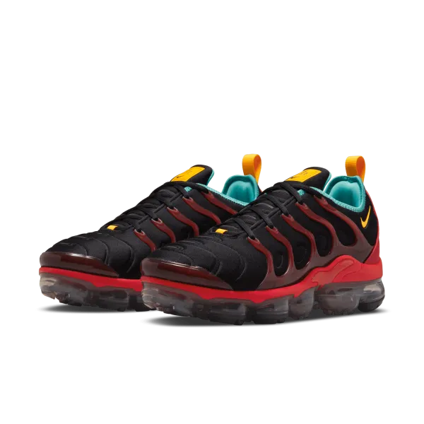 Nike - Men - Air Vapormax Plus - Black/University Gold/Red