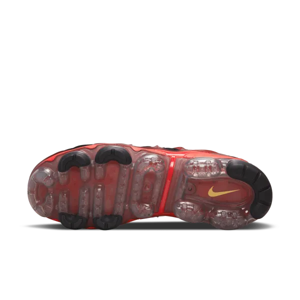 Nike - Men - Air Vapormax Plus - Black/University Gold/Red