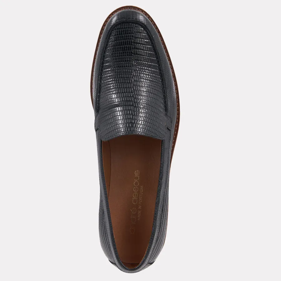 Philipa Featherweights™ Loafer