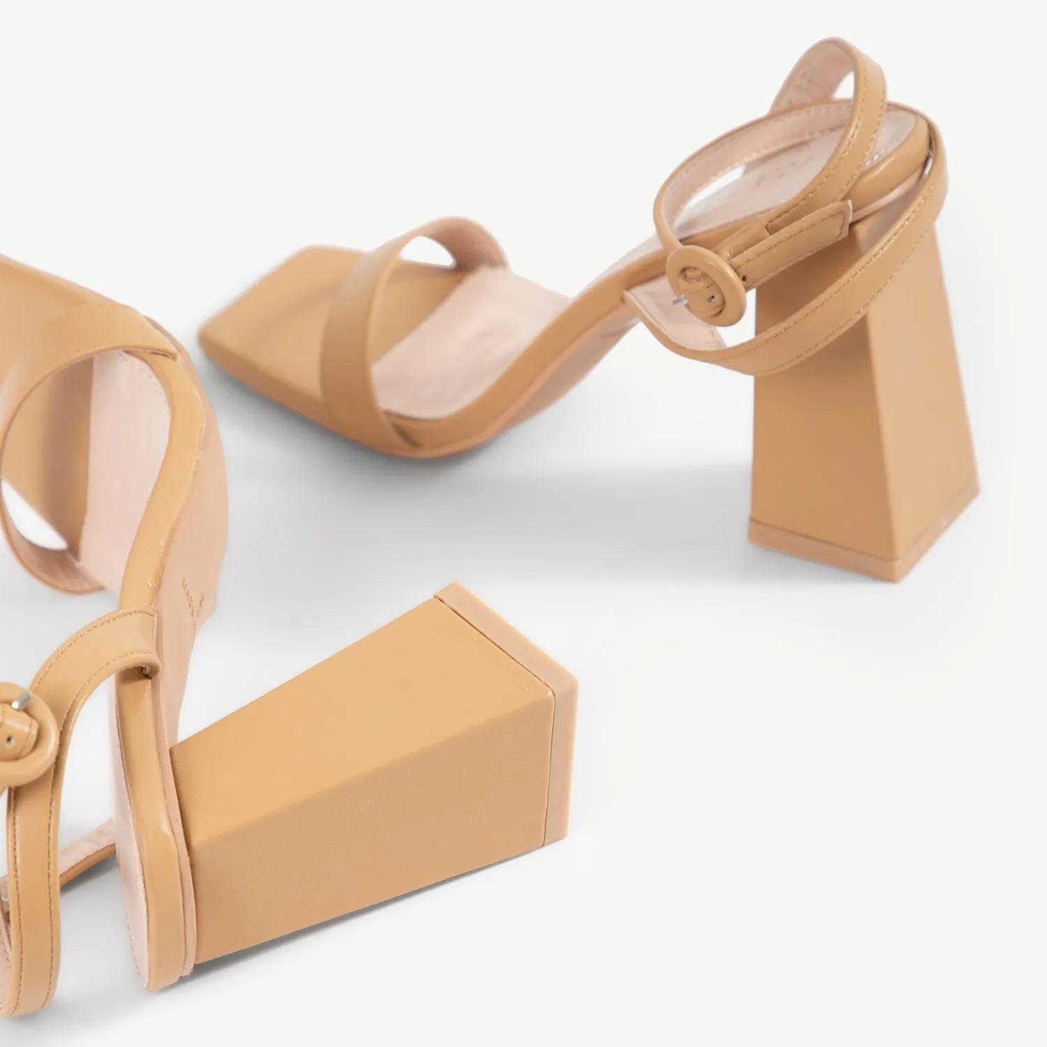 RAID Clair Block Heel In Nude